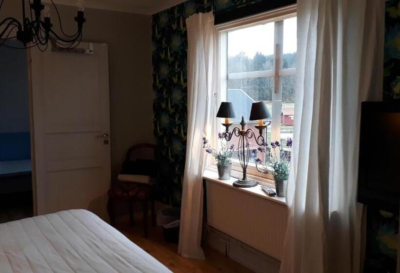 غرفة قياسية رباعية حمام مشترك, älgbergets Bed & Breakfast