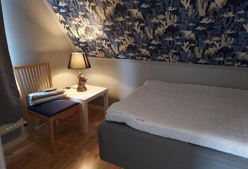 غرفة قياسية رباعية حمام مشترك, älgbergets Bed & Breakfast