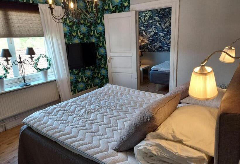 Номер Стандарт Четырехместный Совместный Санузел, älgbergets Bed & Breakfast