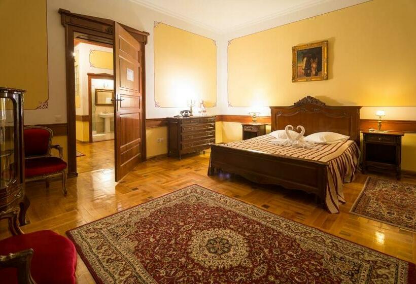 סוויטה, Castel Haller