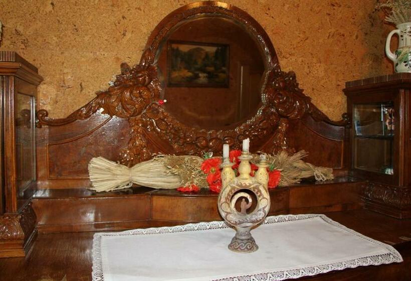 Четырехместный Номер Стандарт, Sykytura