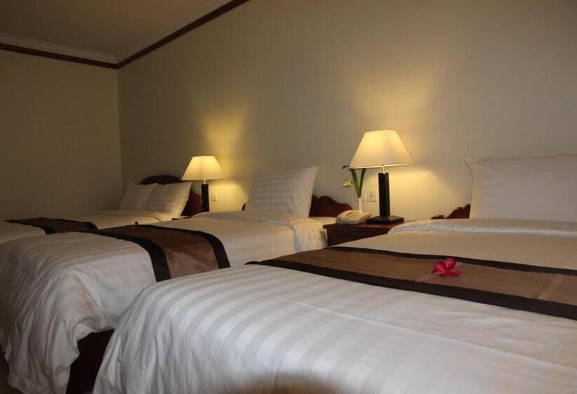 חדר סטנדרט לשלושה, Pursat Riverside Hotel & Spa