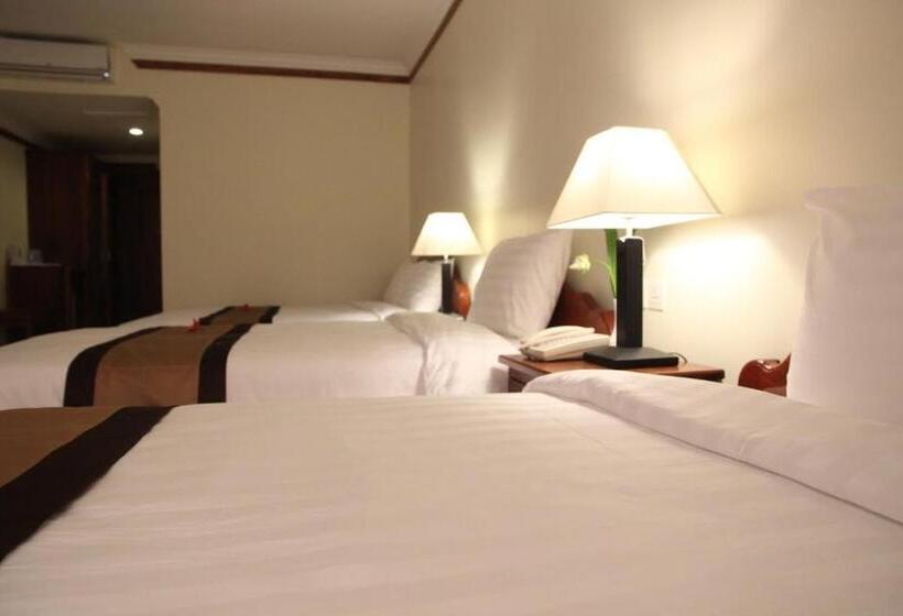 חדר סטנדרט לשלושה, Pursat Riverside Hotel & Spa