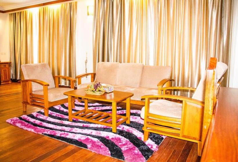 סוויטת סופריור, Pursat Riverside Hotel & Spa