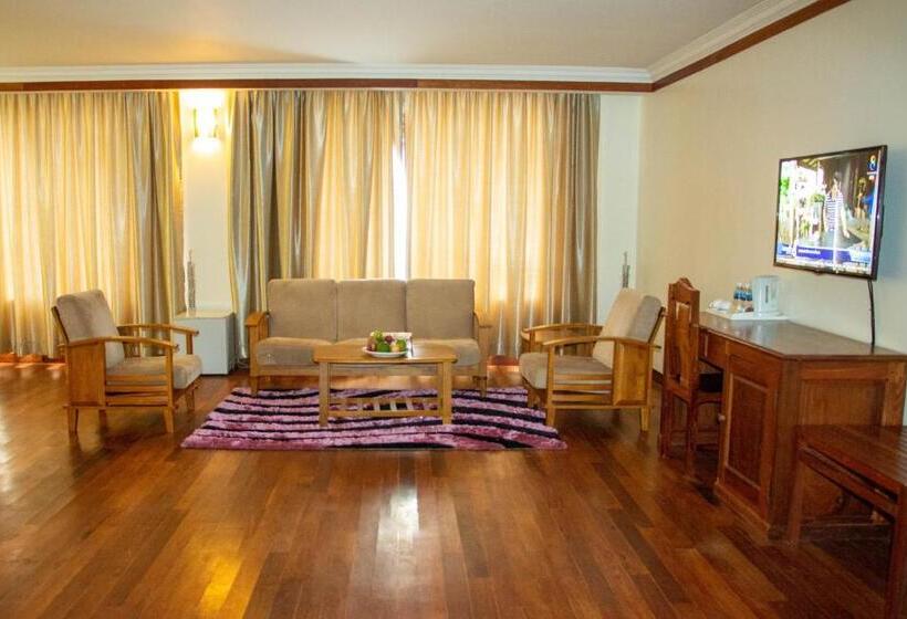 סוויטת סופריור, Pursat Riverside Hotel & Spa