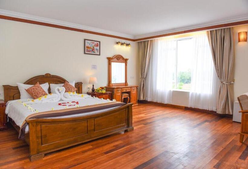 סוויטת סופריור, Pursat Riverside Hotel & Spa