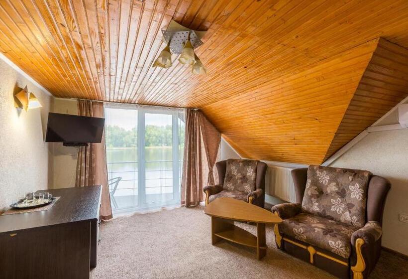 جناح, Shepilska Relax Complex