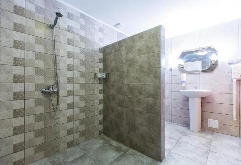 منزل 3 غرف نوم, Shepilska Relax Complex