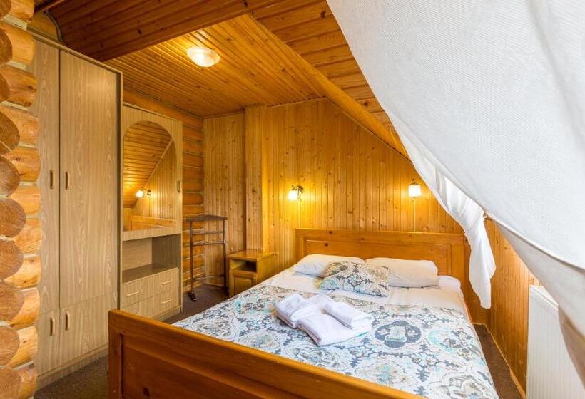 Дом 3 Спальни, Shepilska Relax Complex