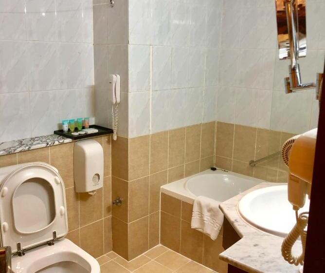 חדר סטנדרט יחיד, Ajman Beach