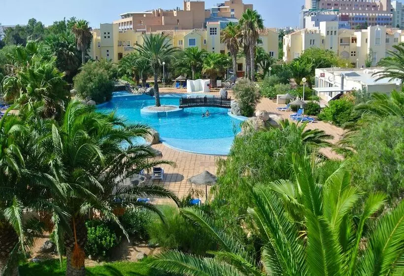 آپارتمان خانوادگی 2 خوابه, Apartamentos Moguima