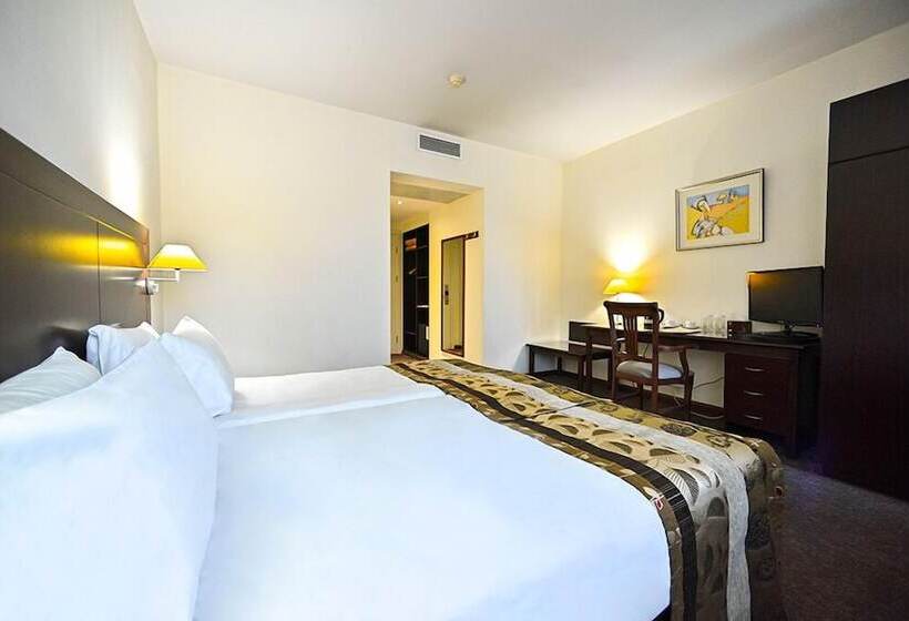 스탠다드 룸, Europe