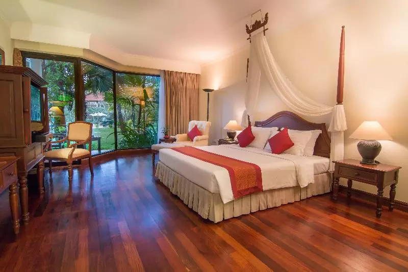 اتاق لوکس, Angkor Palace Suite & Villa