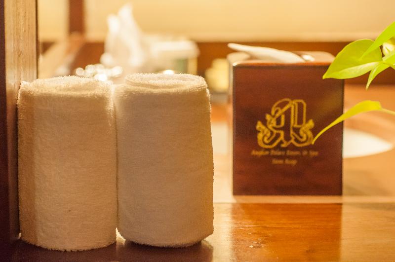 Номер Deluxe, Angkor Palace Suite & Villa