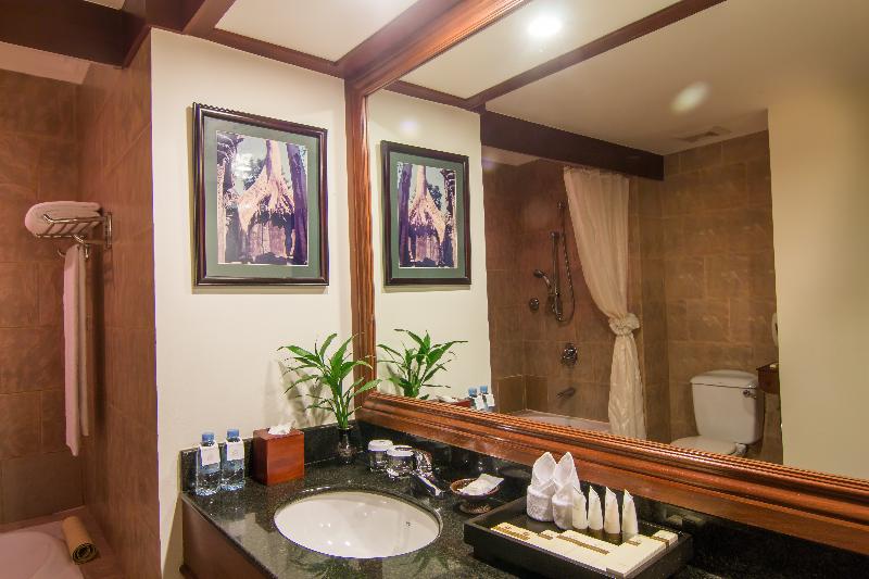 Номер Deluxe, Angkor Palace Suite & Villa