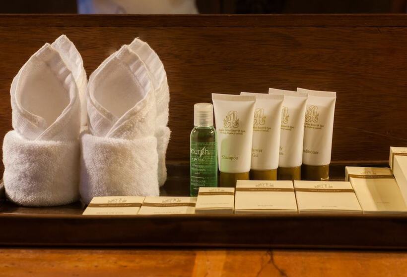 Люкс, Angkor Palace Suite & Villa