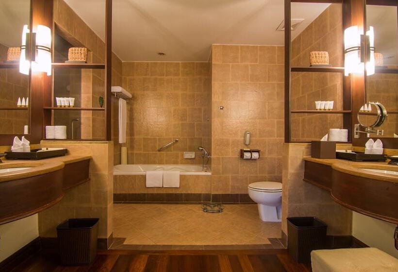 Люкс, Angkor Palace Suite & Villa