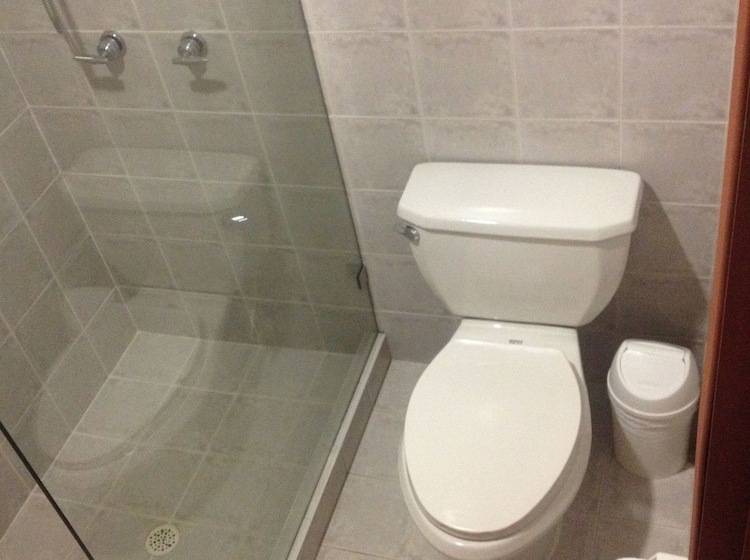 스탠다드 룸, Armenia