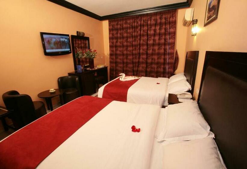 Standard Quadruple Room, Imperial Holiday