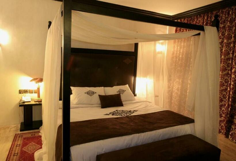 Suite King Bed, Imperial Holiday