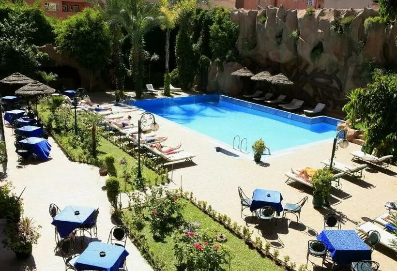اتاق استاندارد چهار تخته, Imperial Holiday