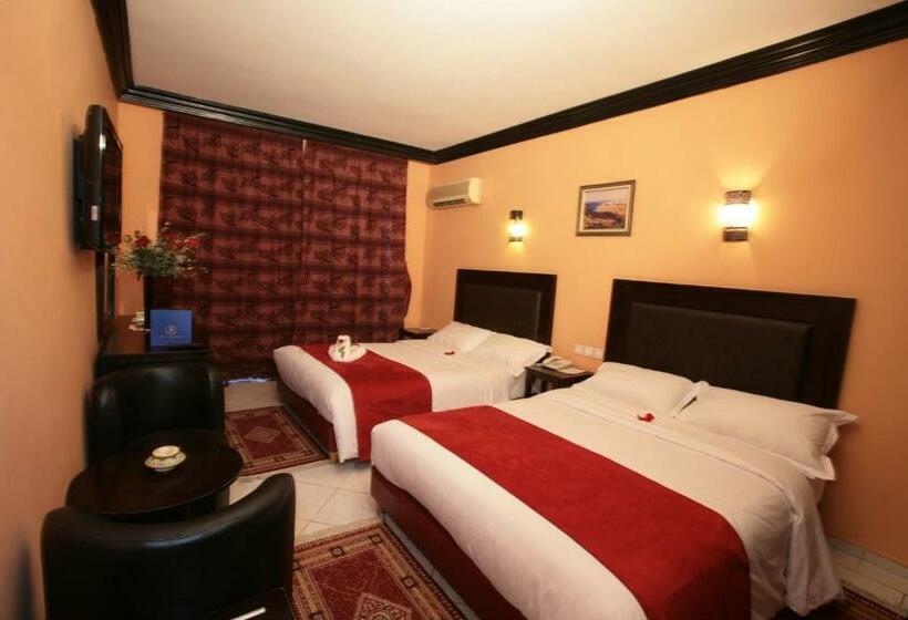 Standard Quadruple Room, Imperial Holiday