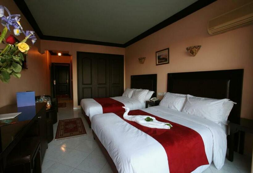 اتاق استاندارد چهار تخته, Imperial Holiday