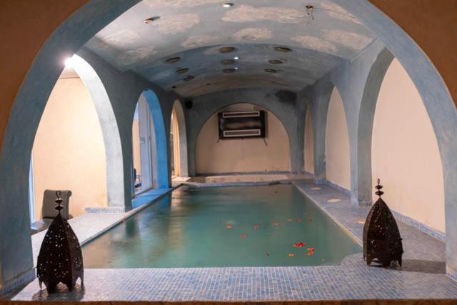 Suite King Bed, Imperial Holiday