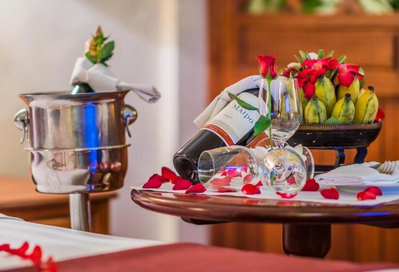 스위트, Khemara Angkor Hotel & Spa