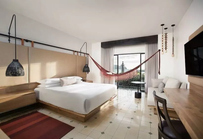 اتاق استاندارد با تخت دوبل و چشم‌انداز دریا, Los Sueños Marriott Ocean & Golf Resort