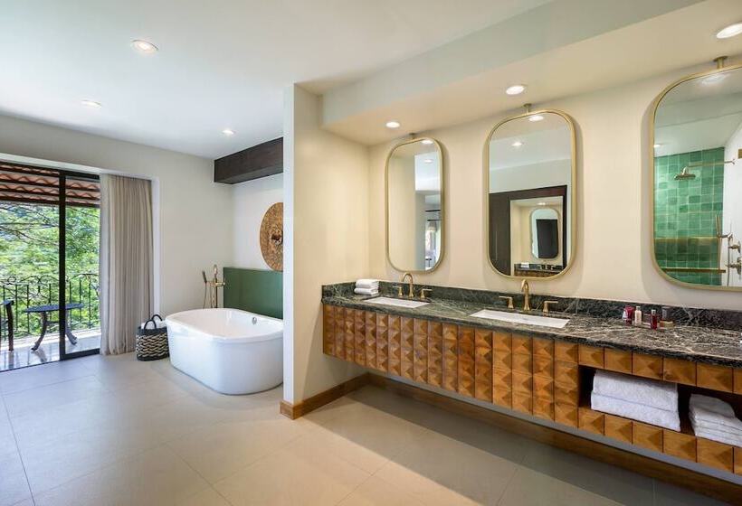 Президентский Люкс, Los Sueños Marriott Ocean & Golf Resort