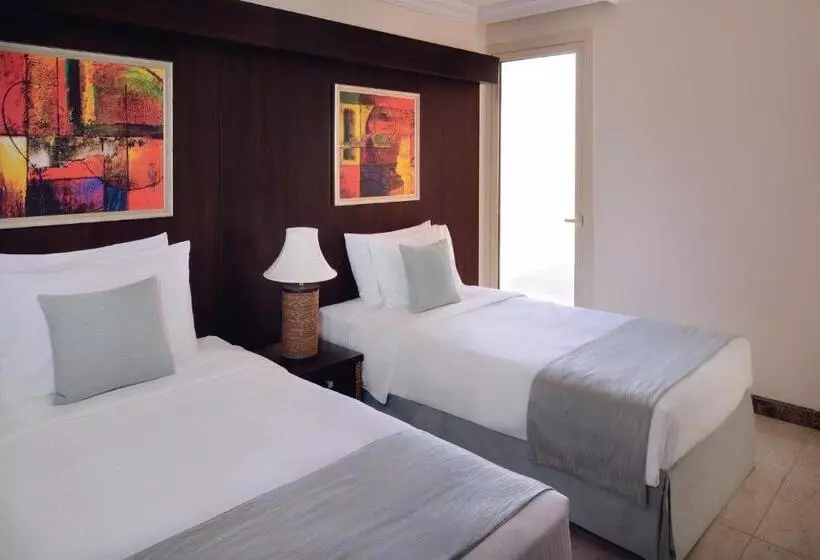 ویلا دلوکس 2 خوابه, Al Nawras Island Resort