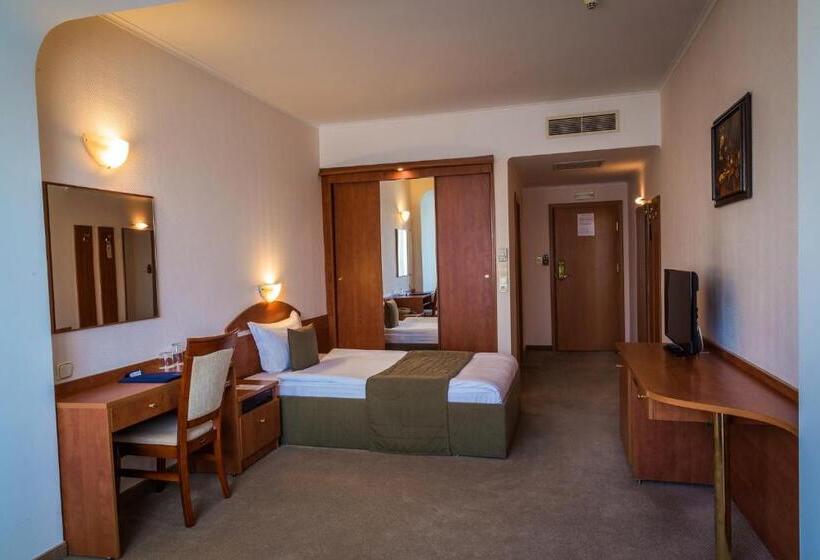 חדר סטנדרט יחיד, Sevlievo Plaza