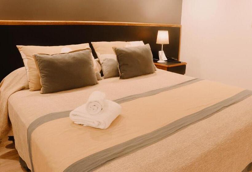 Номер Deluxe, Tronador