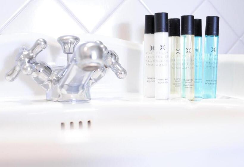 Трехместный Номер Deluxe Вид на Море, Villa Felice Relais