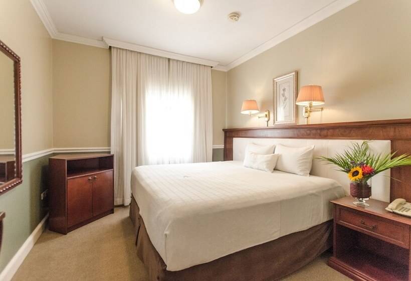 سوییت جونیور, Villa Morra Suites