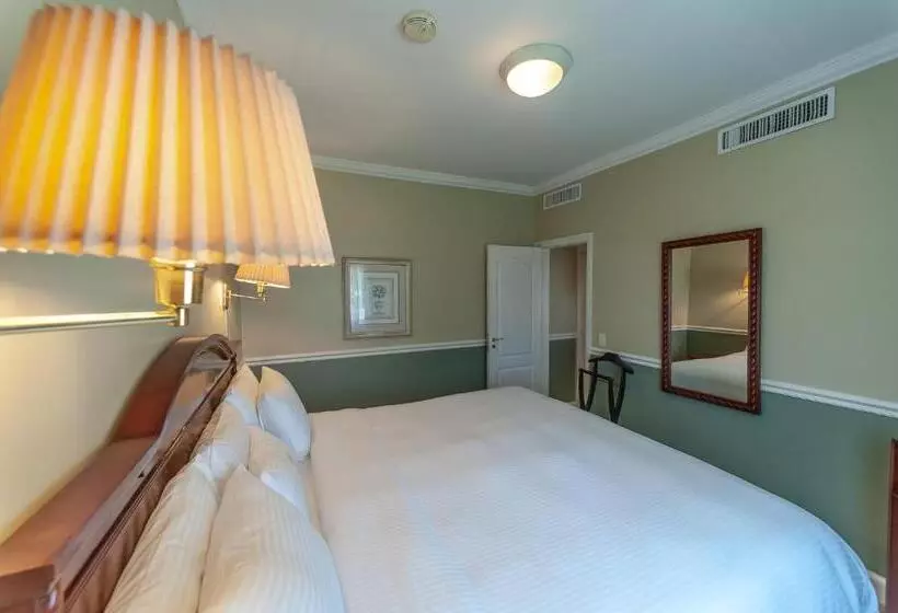 ジュニアスイート, Villa Morra Suites