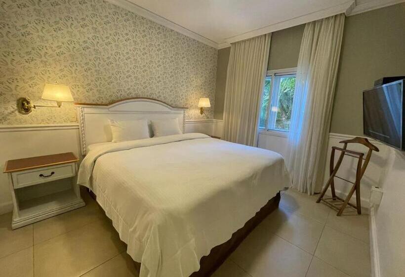 اتاق استاندارد, Villa Morra Suites