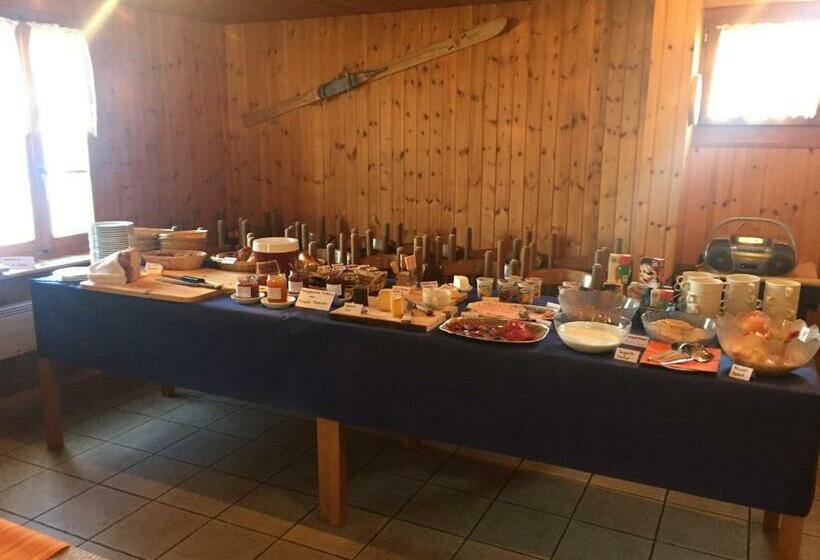 إستديو عائلى, Gruppenhaus Im Walliser Alpstyle