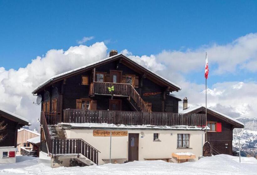 Семейное Студио, Gruppenhaus Im Walliser Alpstyle