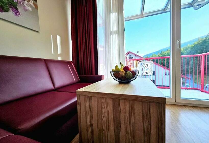 סוויטת 3 חדרי שינה, Familienhotel Trebesingerhof