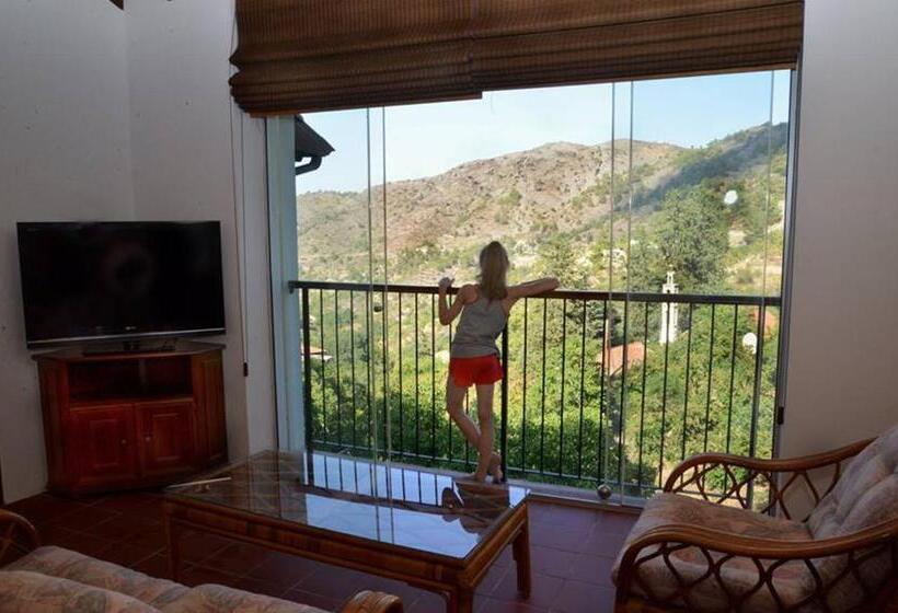 스위트, Arhontiko Askas Mansion