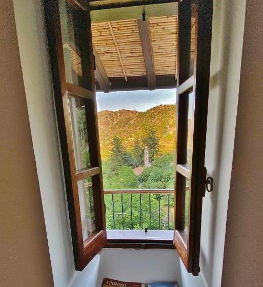 스위트, Arhontiko Askas Mansion