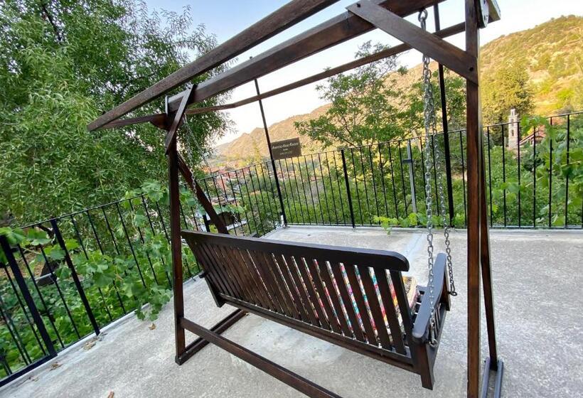 스위트, Arhontiko Askas Mansion