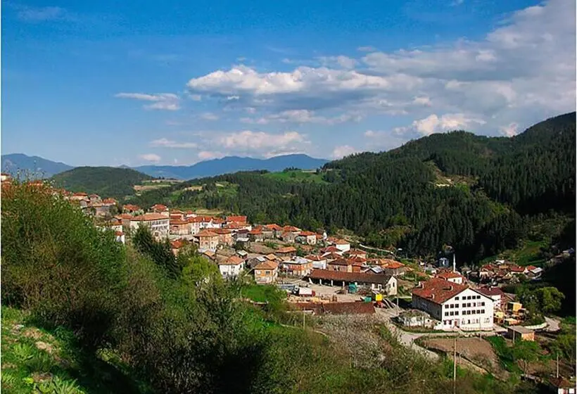 バルコニー付きシングルスタンダードルーム, Family Hotel Valchanovata Kashta