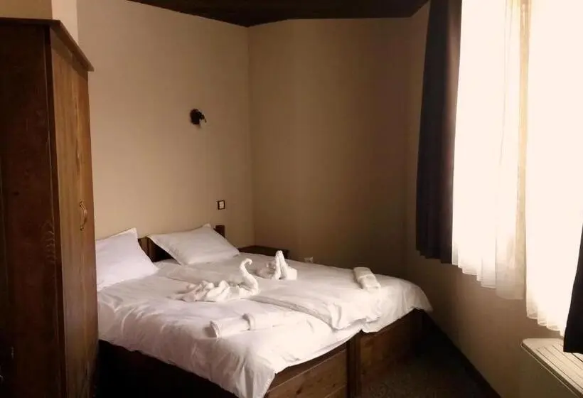 バルコニー付きスタンダードルーム, Family Hotel Valchanovata Kashta