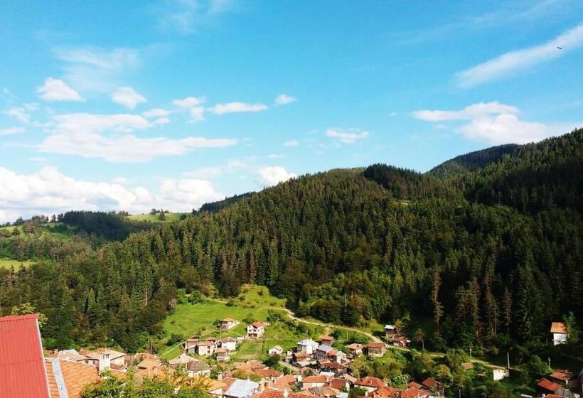 1 Bedroom Apartment Mountain View, Family Hotel Valchanovata Kashta