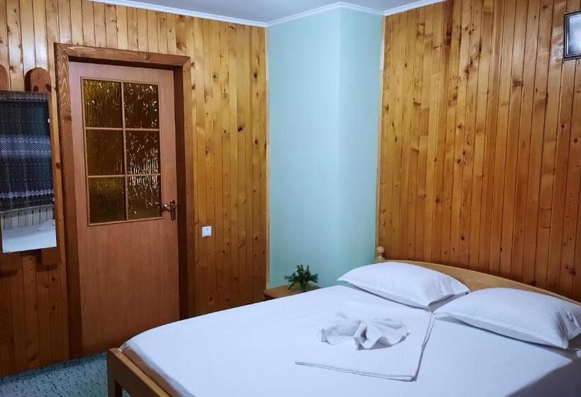 Дом 1 Спальня, Guest House Anita