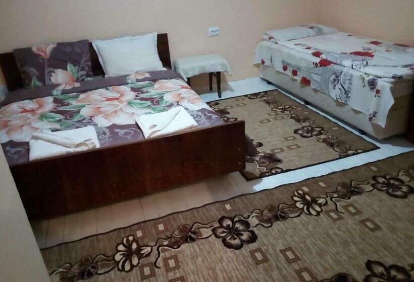 Номер Стандарт, Guest House Emiliya