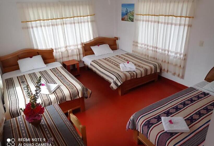 バスルーム共有のトリプルスタンダード, Hospedaje Y Restaurante Saywa